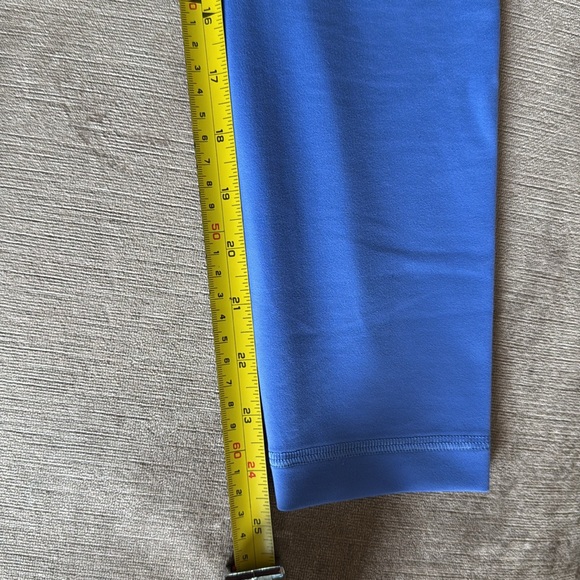 lululemon athletica Periwinkle blue and Teal green midrise Leggings - size 2 EUC - Picture 4 of 4